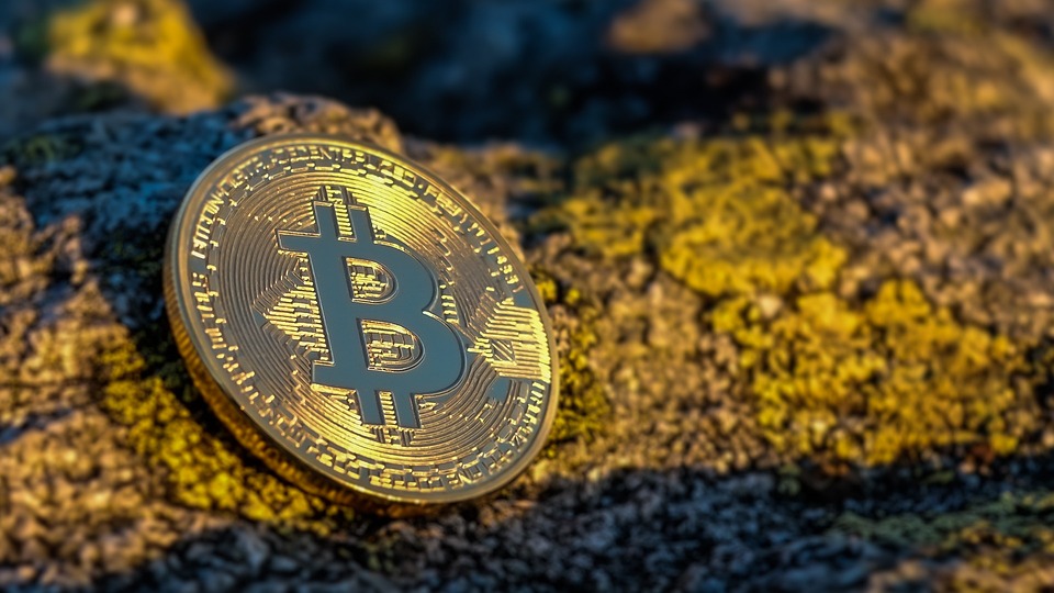 The Dark Side of Bitcoin: Exploring the Risks and Pitfalls of Cryptocurrency Investing